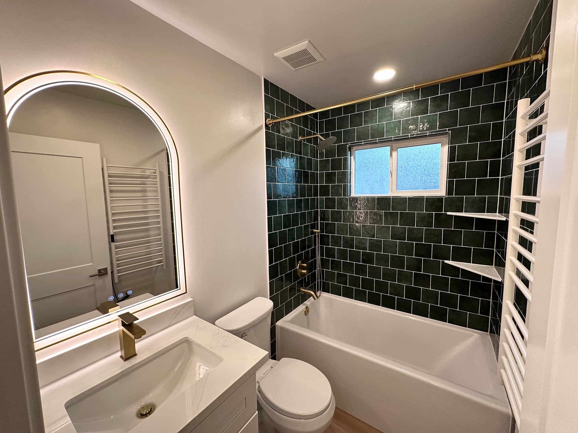Sacramento Bathroom Remodel — Sacramento, CA · photo 2 of 7