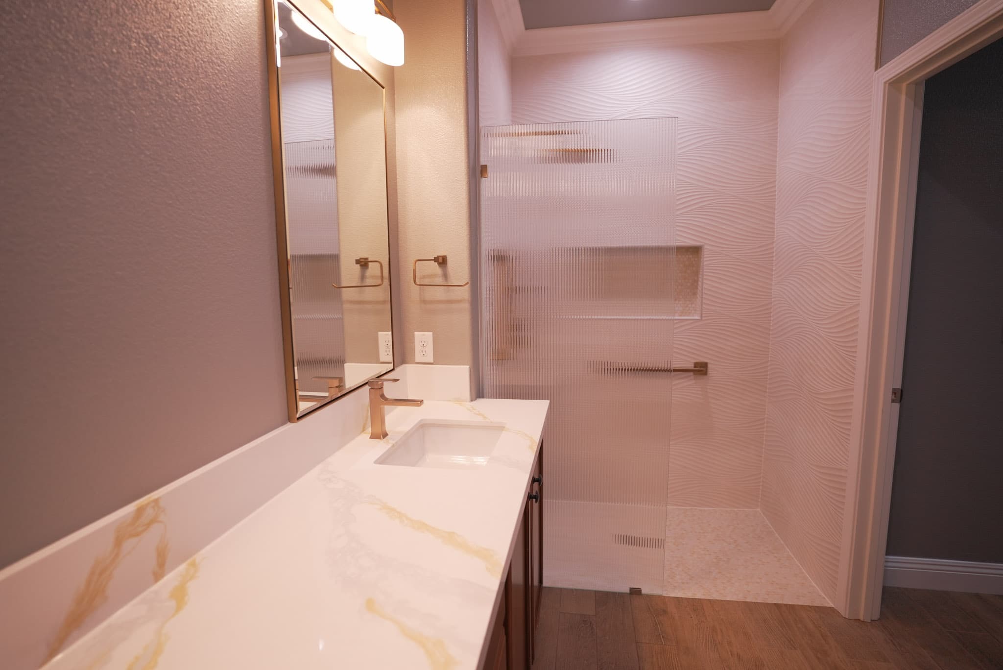 Debra & Alfredo Bathroom Remodeling — Photo 3