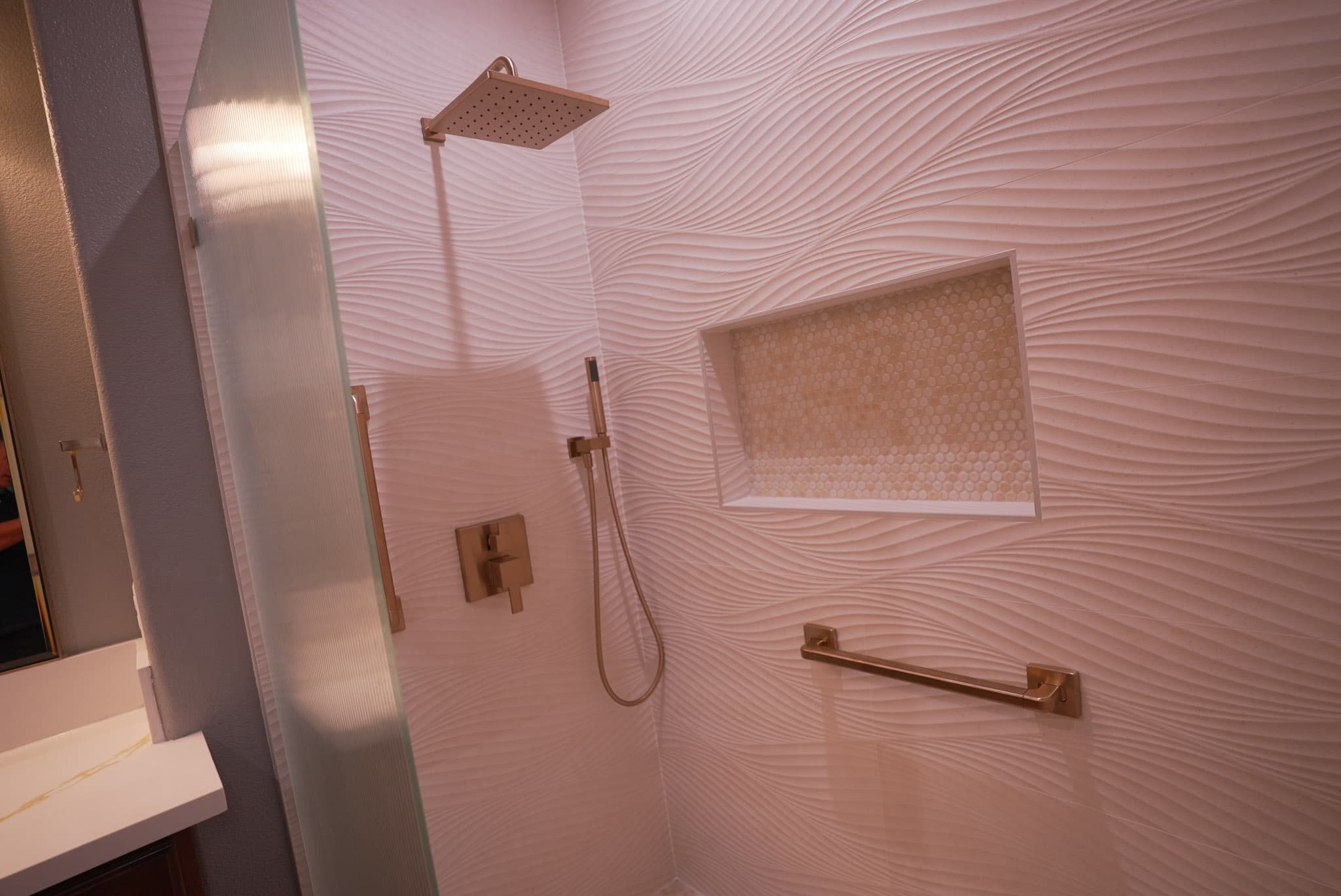 Debra & Alfredo Bathroom Remodeling — Photo 8